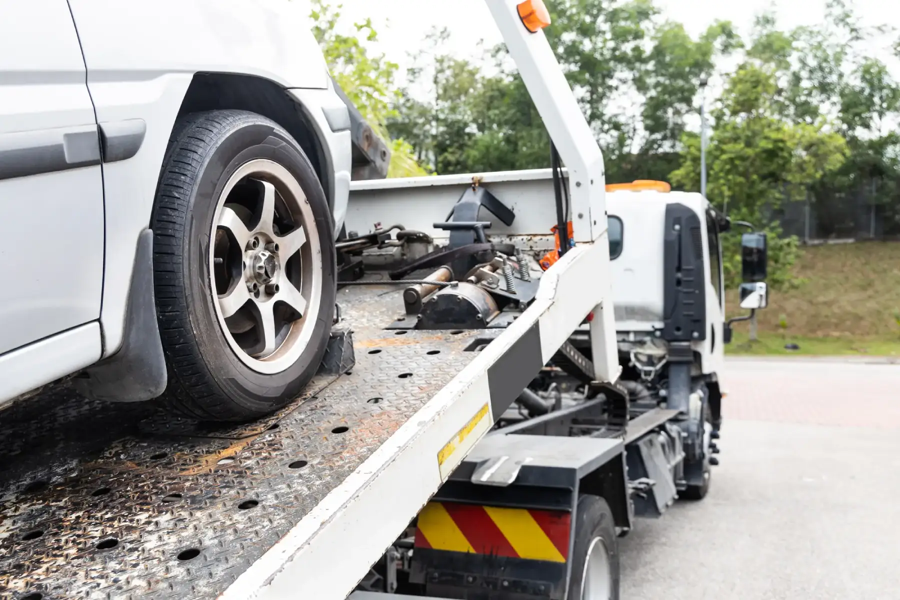 Affordable Auto Towing Service